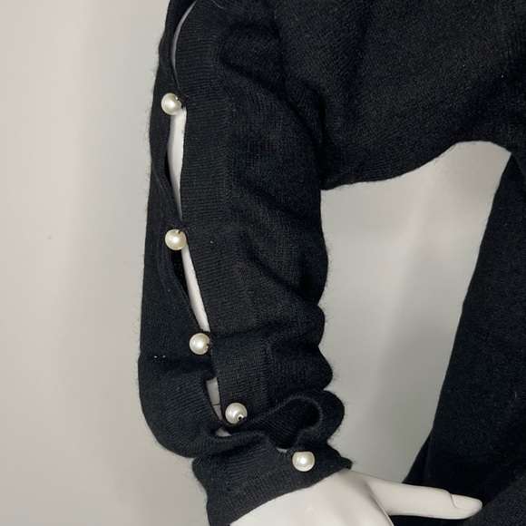 BLOOMINGDALE’S Pearl Cashmere Sweater - Picture 4 of 5